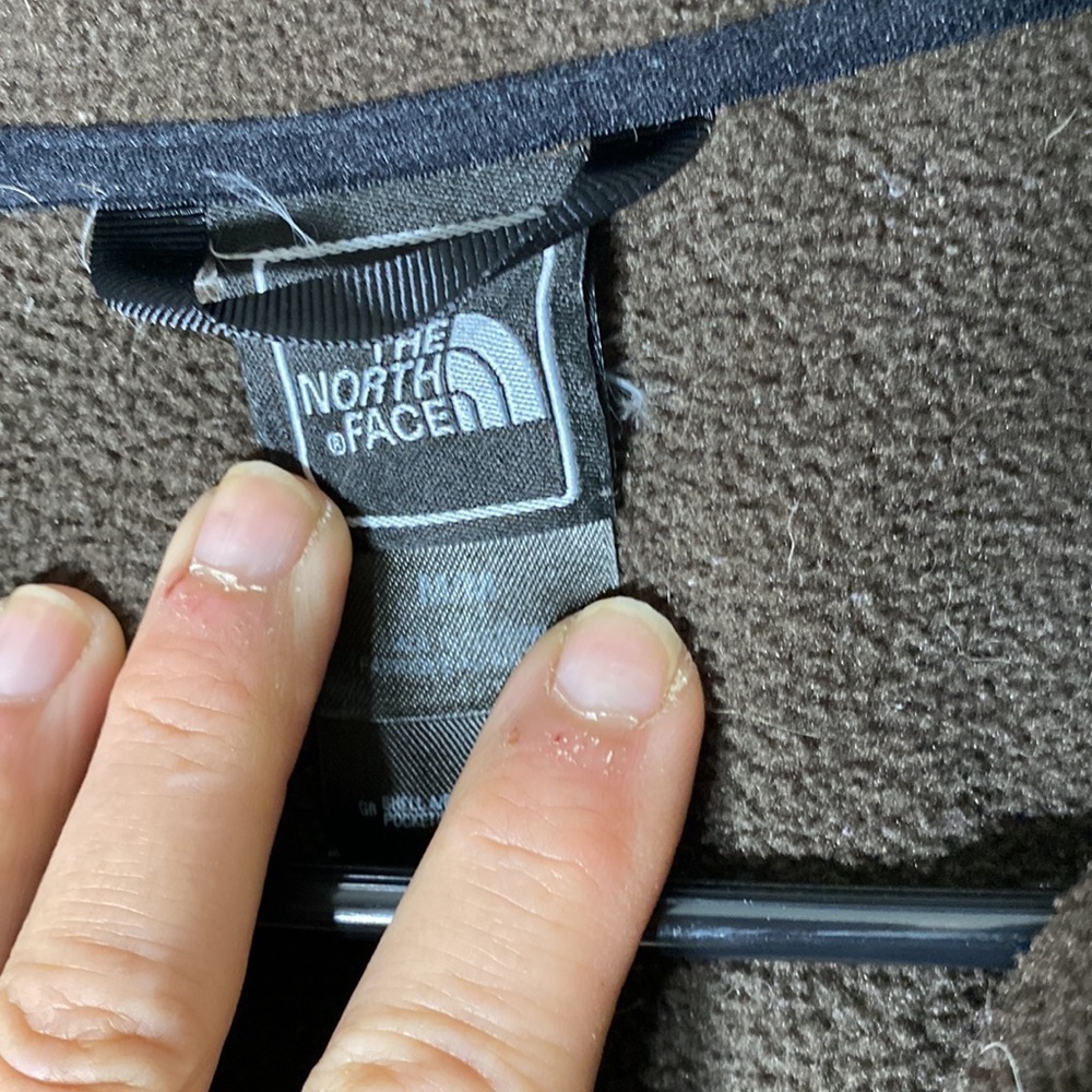 The north face zip up jacket - Picture 3 of 6
